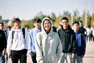 Why Do People Wear Hoodies in the Summer