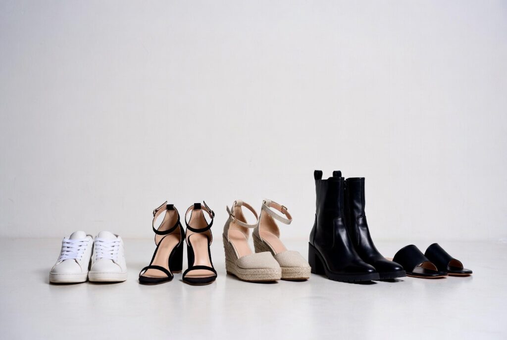 What Shoes to Wear with Rompers