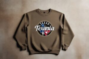 Crew neck pullover sweatshirt