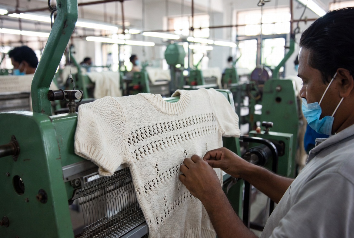 Knit T-shirts in Bangladesh